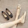 Fashion 2024 Leather Spring Autumn Handmade Flats Ballerina Shoes Women Loafers Comfortable Soft Leather Metal Button Women Flats Shoes