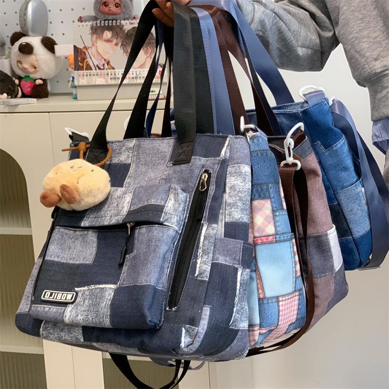

College style fashion plaid messenger bag large capacity casual shoulder women s bag Korean version student portable tote bag single pack чёрный