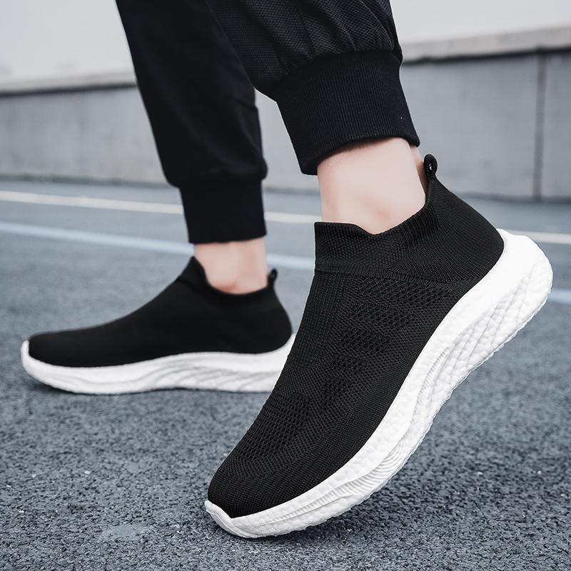 New Casual Sports Shoes, Men's Lightweight Running Shoes, Breathable Soft Bottom Lazy Shoes, Lovers Fly To Weave A Slip-on Shoes
