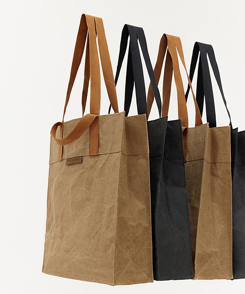 Out Of The Woods City Tote (Ebony Black)