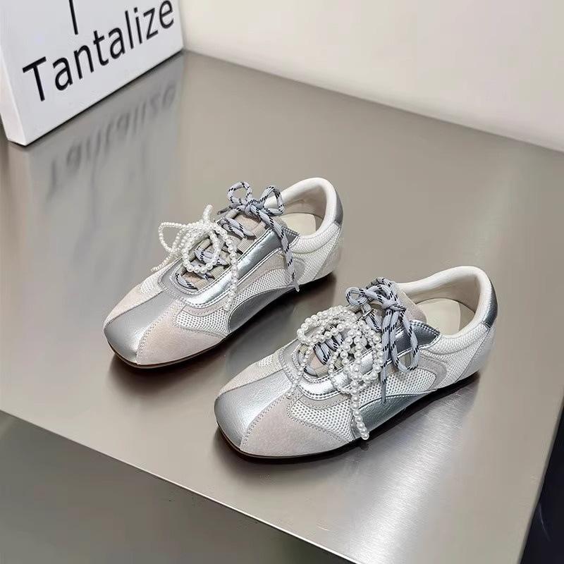

Soft leather casual sports thick sole inner height increase mesh soft sole square head white shoes silver Forrest Gump training board shoes women s 35