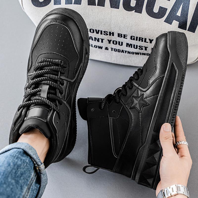 Autumn Men's Casual Sports Shoes Flat Heeled Boots High Cut Thick Soled Sports Shoes Men's Outdoor Travel Shoes