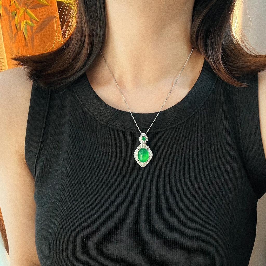 Full Green Yang Green Natural Agate Green Chalcedony Pendant Female Opening Slightly Inlaid, Real Shot Fidelity