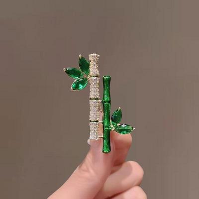 Elegant Hand-Painted Bamboo Brooch: Green Crystal Cheongsam Pin