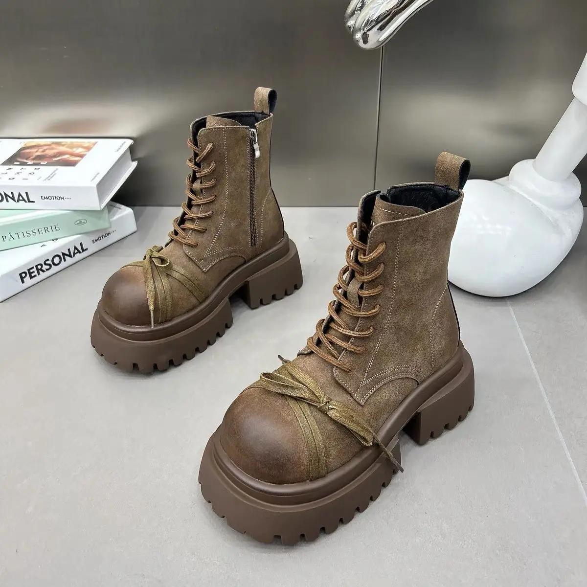 

Модные женские замшевые ботинки на платформе для снега, брендовые туфли на высоком каблуке, повседневные кроссовки, зима 2025, тренд, спорт, бег, шнуровка, Botas Mujer 40 хаки