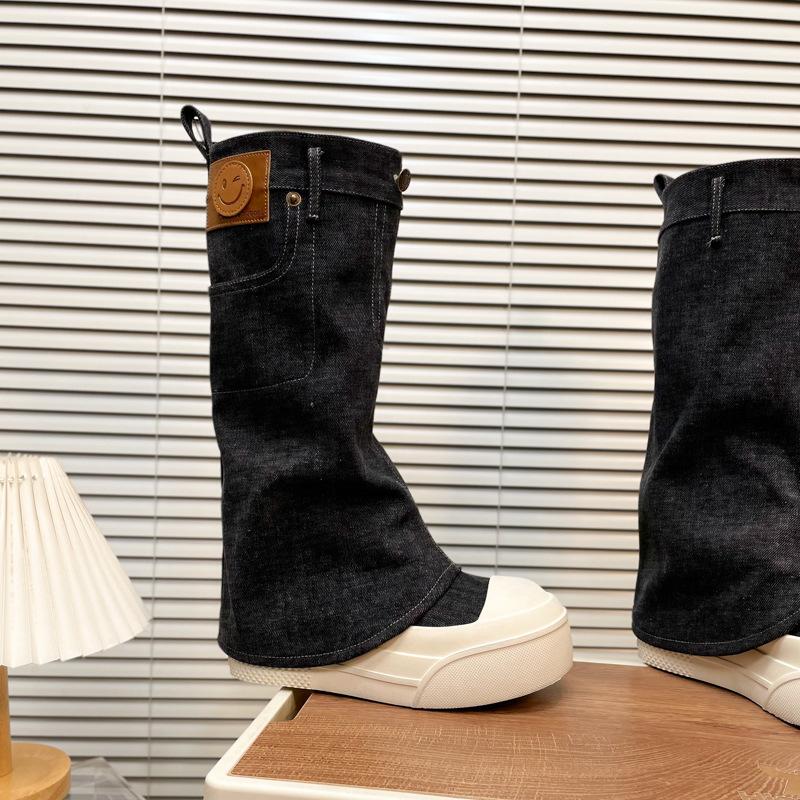 Thick-soled stacking boots, locomotive boots, women's summer and autumn 2025 new trouser boots, western cowboy cloth cover feet, short boots tide