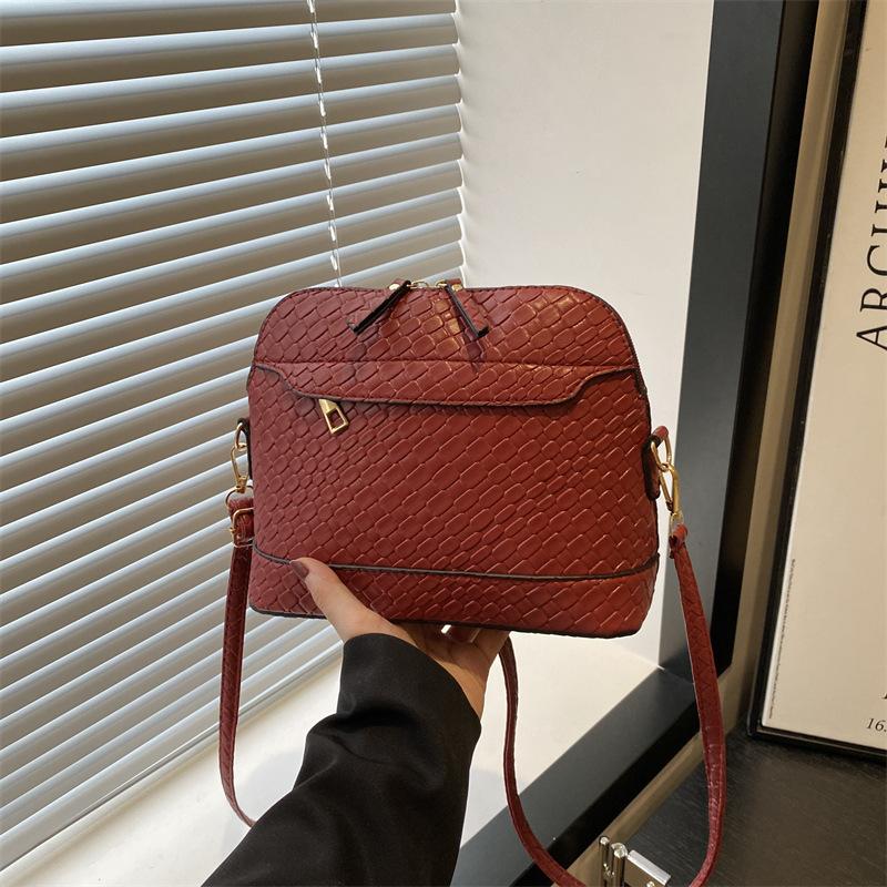 Summer new popular shoulder messenger bag versatile niche design practical simple bag