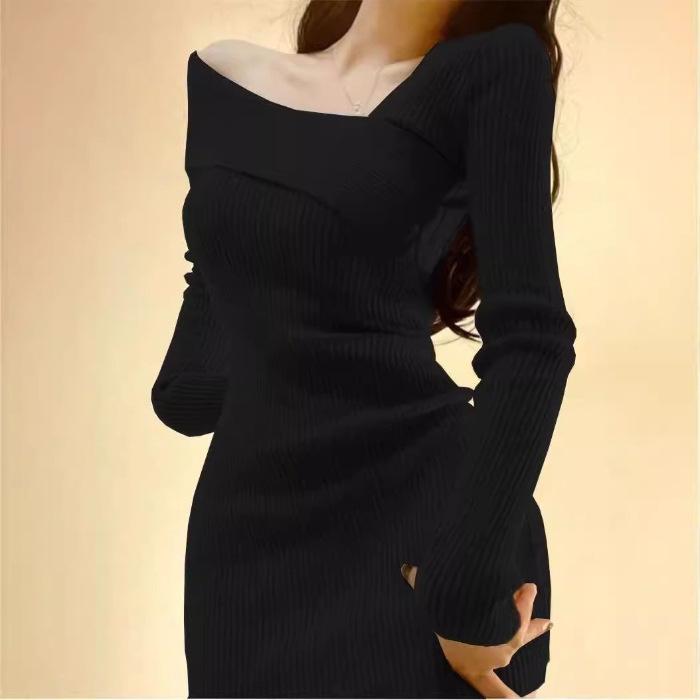 New Year's Pure Desire Spice Girl Hip Skirt Autumn and Winter Women's Inner Skirt Slant Shoulders Foreign Style Slim Waist Short Long Sleeve Dress