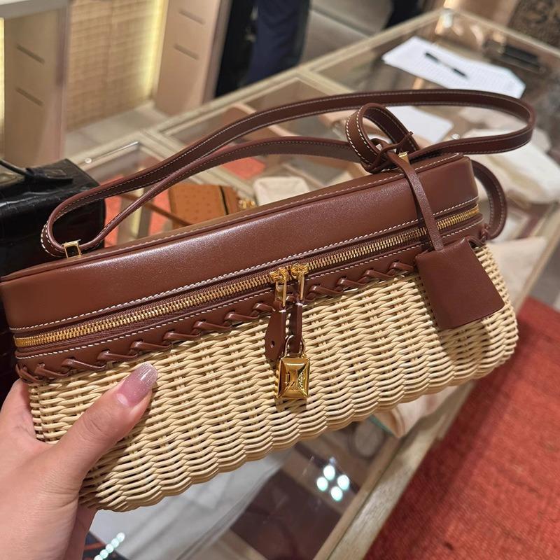 New Woven Retro Rattan Woven Leather, Lunch Box Bag, Picnic Bag, Shoulder Portable Messenger Bag, Cosmetic Bag.