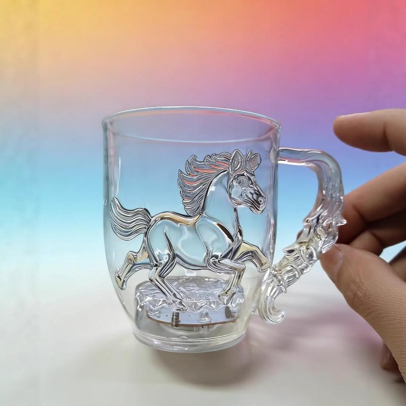 Leuchtende Geburtstag Geschenk Tasse, die sich bei Nässe verfärbt - Bierkrug, der leuchtet und die Farbe wechselt, wenn Wasser hineingegossen wird - Leuchtender Wasserbecher