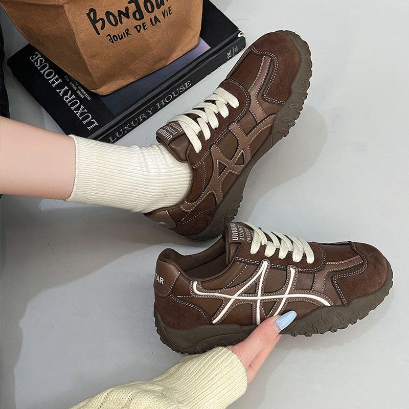 The first layer of cowhide retro German training shoes genuine leather women's shoes 2025 autumn and winter new versatile Forrest Gump shoes sports a