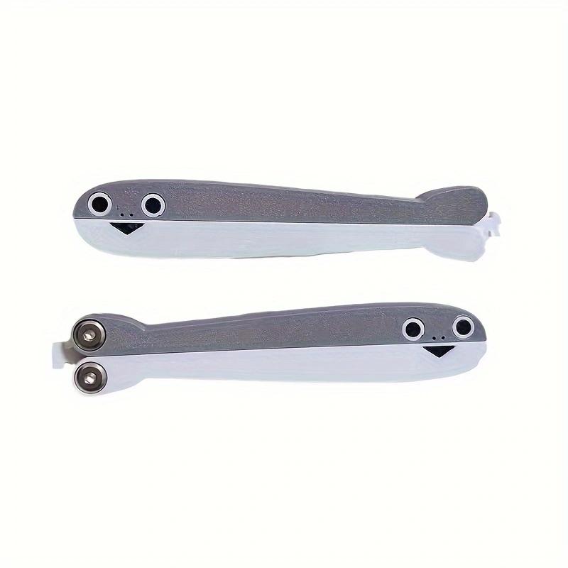 4pcs Sets Butterfly Knife Collection Model Safety Plastic Knife 3D Gravity Claw Knife Model