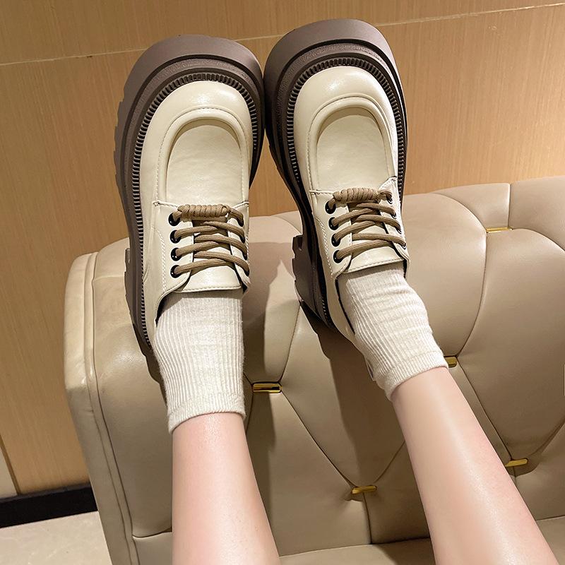 Retro britischer Stil schwarze kleine Lederschuhe Damen 2025 Frühling neue dicker Absatz dicke Sohle erhöhend kleine Slipper Einzelne Schuhe