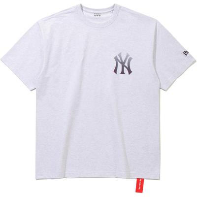 Oberteile – T-Shirts