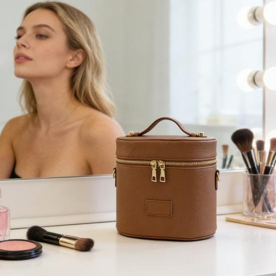 Travel Cosmetic Case Women Makeup Organizer with Removable Divider Waterproof Makeup Case Toiletry Bag for Vanity Vacation