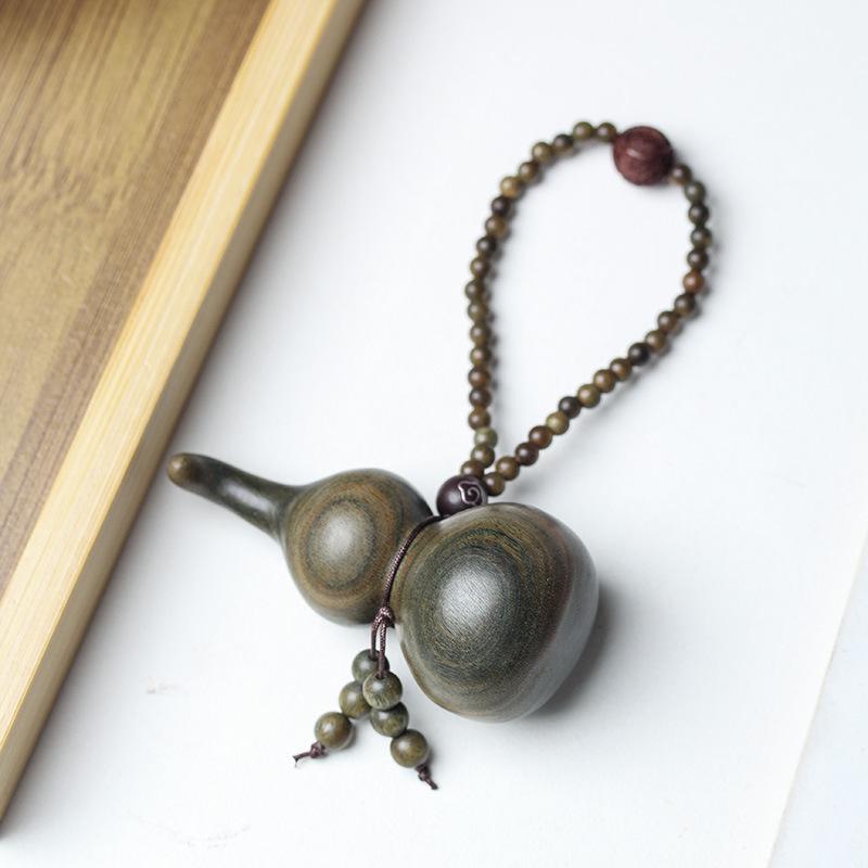 Argentine Green Sandalwood Gourd Pendant Hand Spinner
