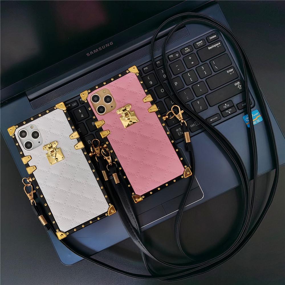 Lammfell-Quadrat-Leder-Lanyard-Hülle für Samsung S23 S22 S21 Ultra S20 Fe A14 A54 Z Flip 3 A13 A23 A33 A53 A12 A22 A32 A52 A51/iPhone/TCN CAMON/Redmi