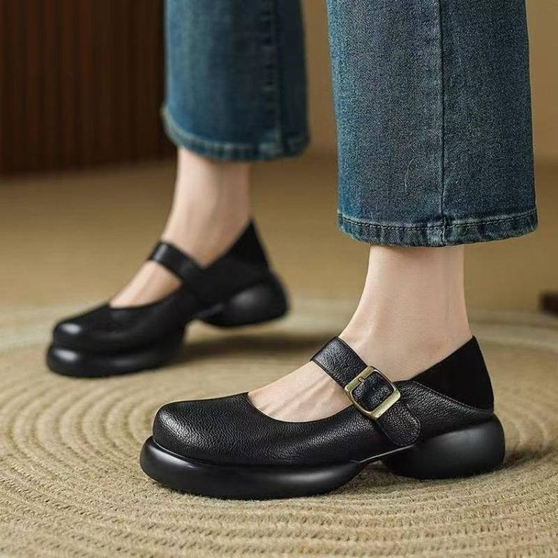 Soft sole one-word buckle Mary Jane single shoes women's autumn new round head commuting light mouth thick heel leather shoes