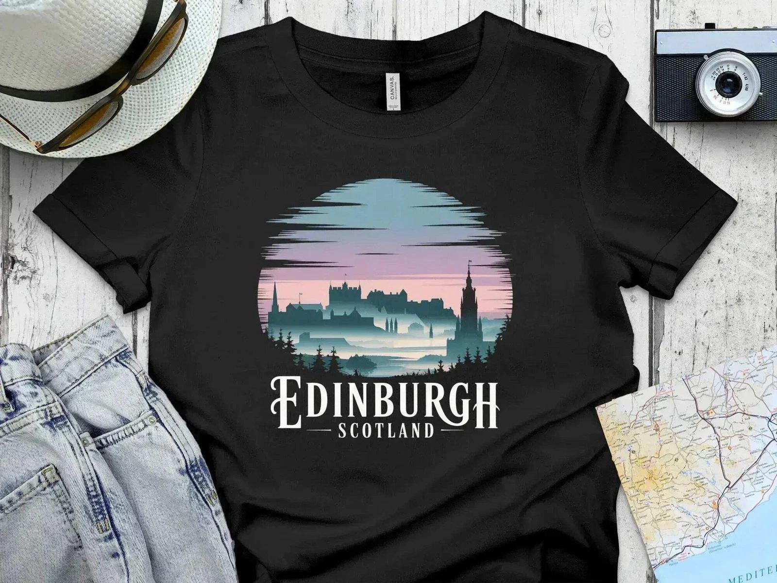 Stunning Edinburgh Scotland Skyline Art T-Shirt 4XL