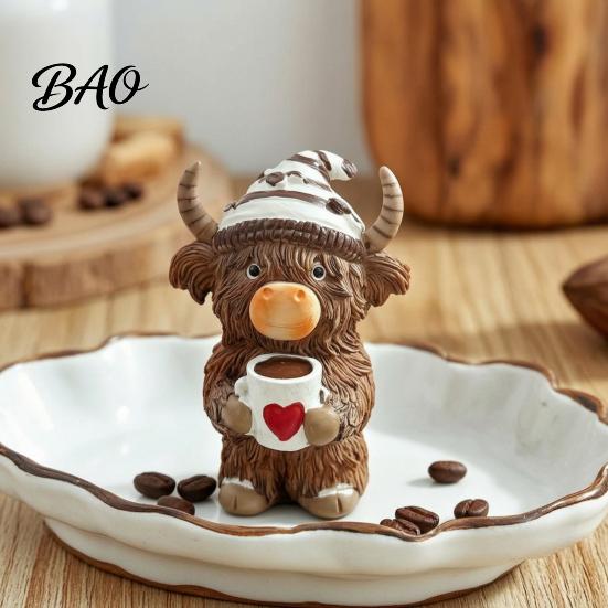 Rustic Farmhouse Living Room Decor Highland Cow Figurine, Resin Coffee Statue for Home Decor, Artistic Small Statues Country Style Tabletop