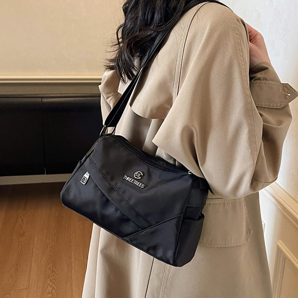 Casual Commuting Large-capacity Single-shoulder Bag, Casual and Simple Crossbody Bag