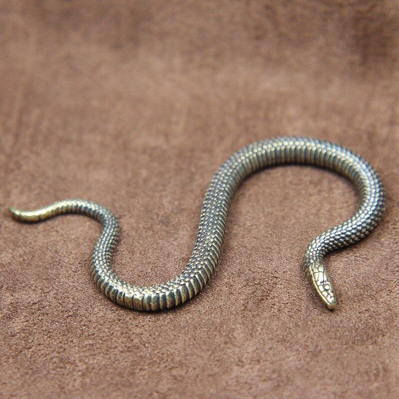 

Vintage Brass Zodiac Snake Miniatures Desktop Ornaments Creative Animal Figurines Home Decorations Accessories Tea Pet Crafts серебряный