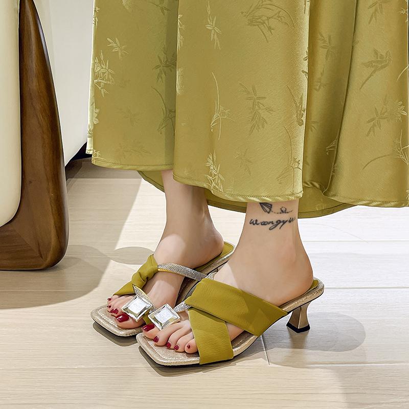 Fashion 2025 New Summer Crystal Clip Toe Women Slippers Ladies Elegant Dress Street Style High Heel Slides Fashionl Princess Slippers