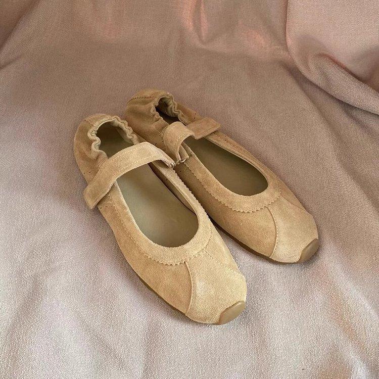 Soft leather version~ retro Velcro word with Mary Jane shoes ballet style versatile casual round head flat sole shoes women