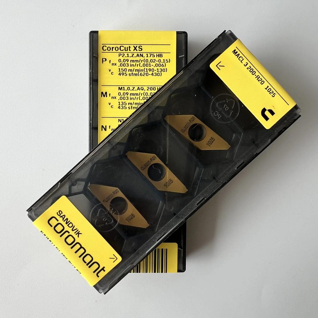SANDVIK / MACL3200-R20 1025 / Industrial indexable Carbide Inserts 10 Pcs