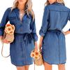 Vestito corto a maniche lunghe con risvolto abbottonato e cintura, in denim tinta unita, casual, da donna
