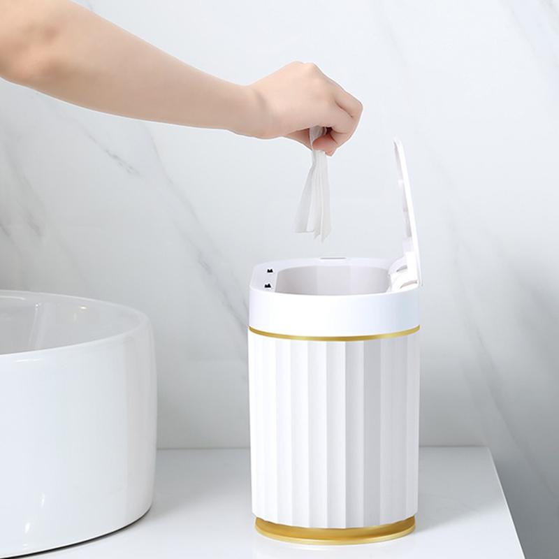 4L Smart Sensor Trash Can Desk Small Lovely Mini Light Luxury Wind Mini Basket Bucket Small Papelera Escritorio