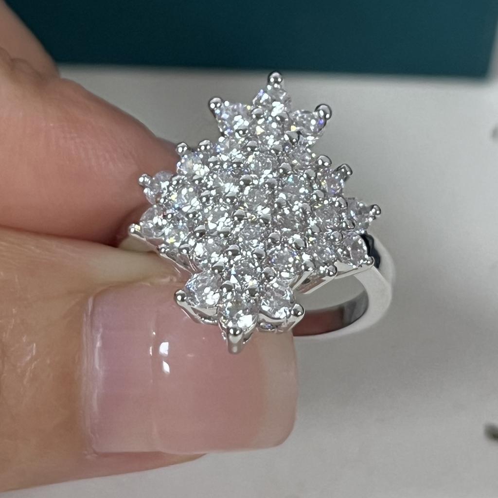 Exquisite Cluster-set Diamond Ring For Women 925 Silver - Luxurious Irregular Full Zircon Jewelry Parties Weddings Gift