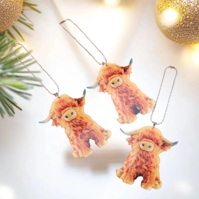 Highland Cow Car Pendant - 2D Flat Acrylic Holiday Decoration