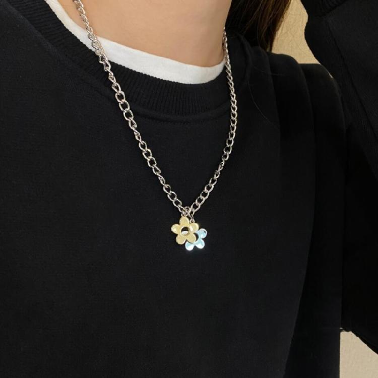 Flower Pendant Choker Pendant Necklaces Alloy Pendant Jewelry Y2k Accessories