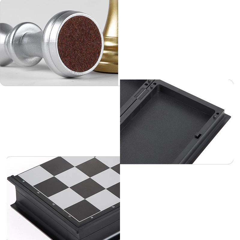 Hochwertiges mittelalterliches Spielset mit Schachbrett, 32 Schachfiguren mit Schachbrett, Gold/Silber, Schachspiel WPC