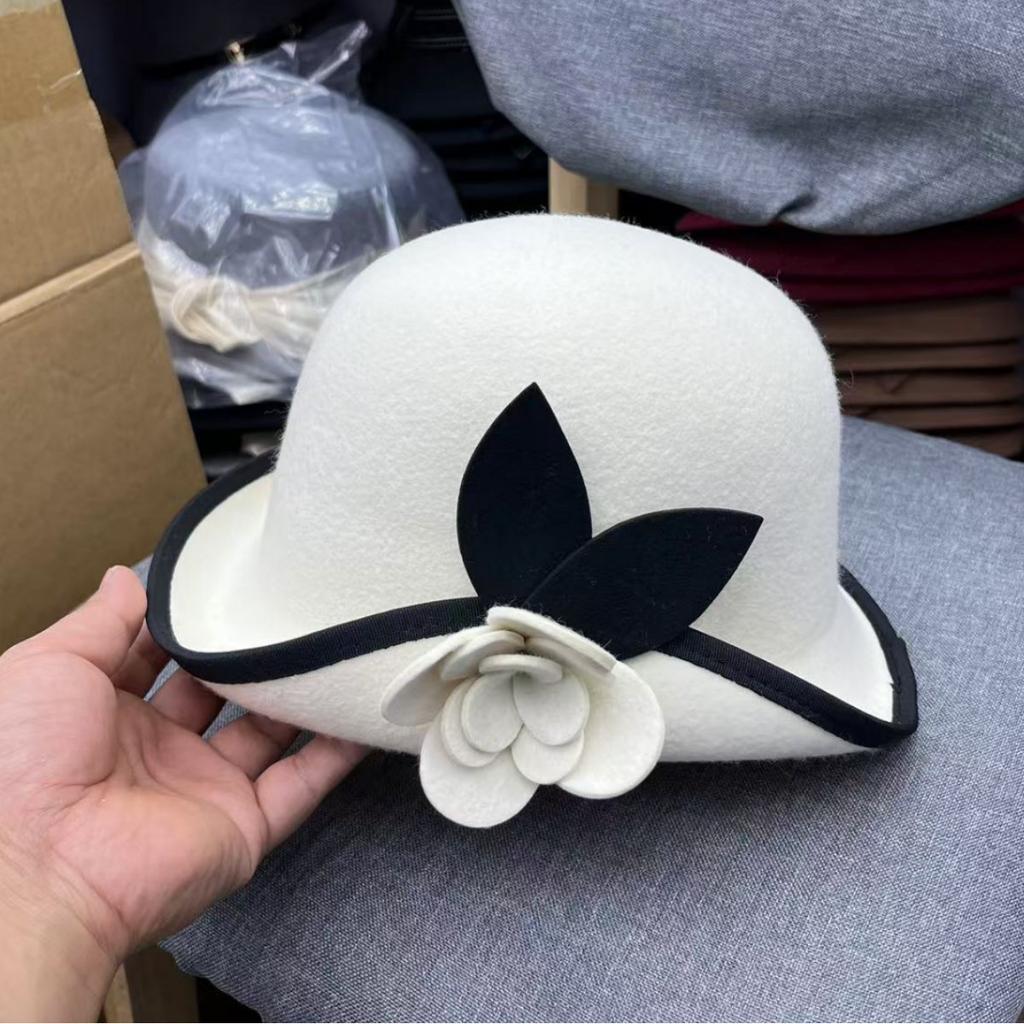 Hepburn Style Autumn and Winter New Fashion Versatile Foreign Style Top Hat Travel Half Curl Edge Wool Basin Hat Women Felt Hat