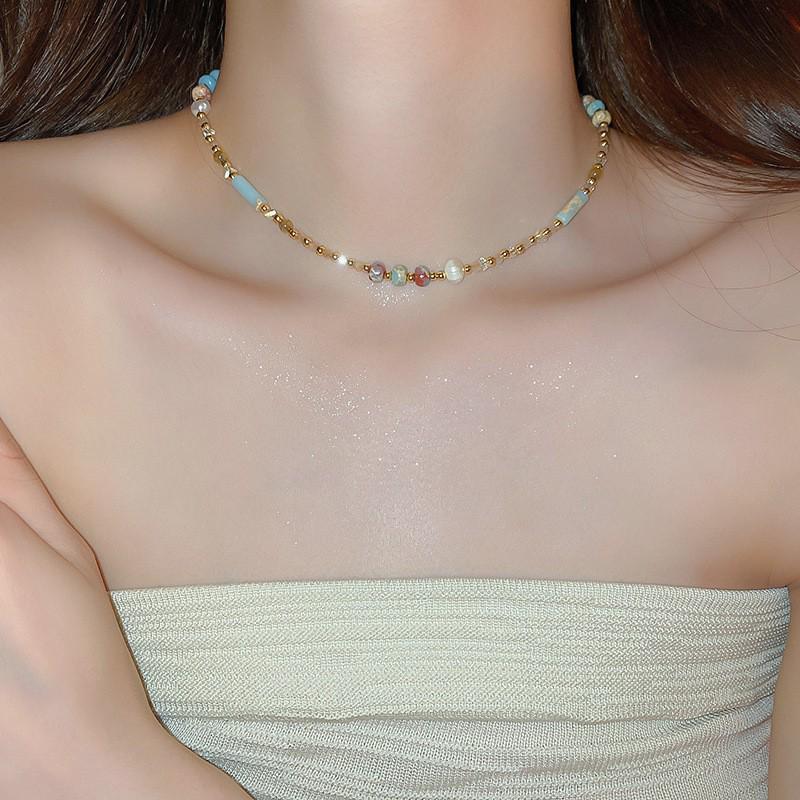 Dopamine Pearl Necklace: Retro Court Style Versatile Clavicle Chain for Women