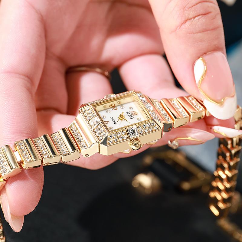 New Luxury High Quality Fashion Rhinestone Women Watch Square Small Clock Steel Wristwatch Lady Watches for Ladies Montre Femme
