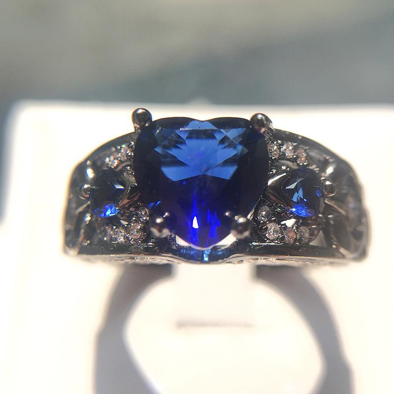 Platform Jewelry, Gold, Black And White Color-Preserving Love Heart-Shaped Zircon Ring.