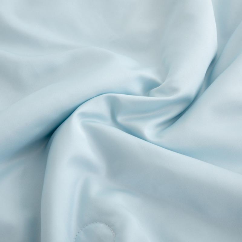 New Hot-selling Class A Skin-friendly and Ice-feeling Lyocell Tencel Fiber Summer Cool Quilt Double Color Quilt for Summer