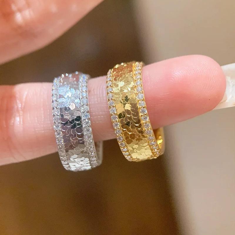 Lux Minimalist Micro-Paved Zircon Ice Ring with Niche Design