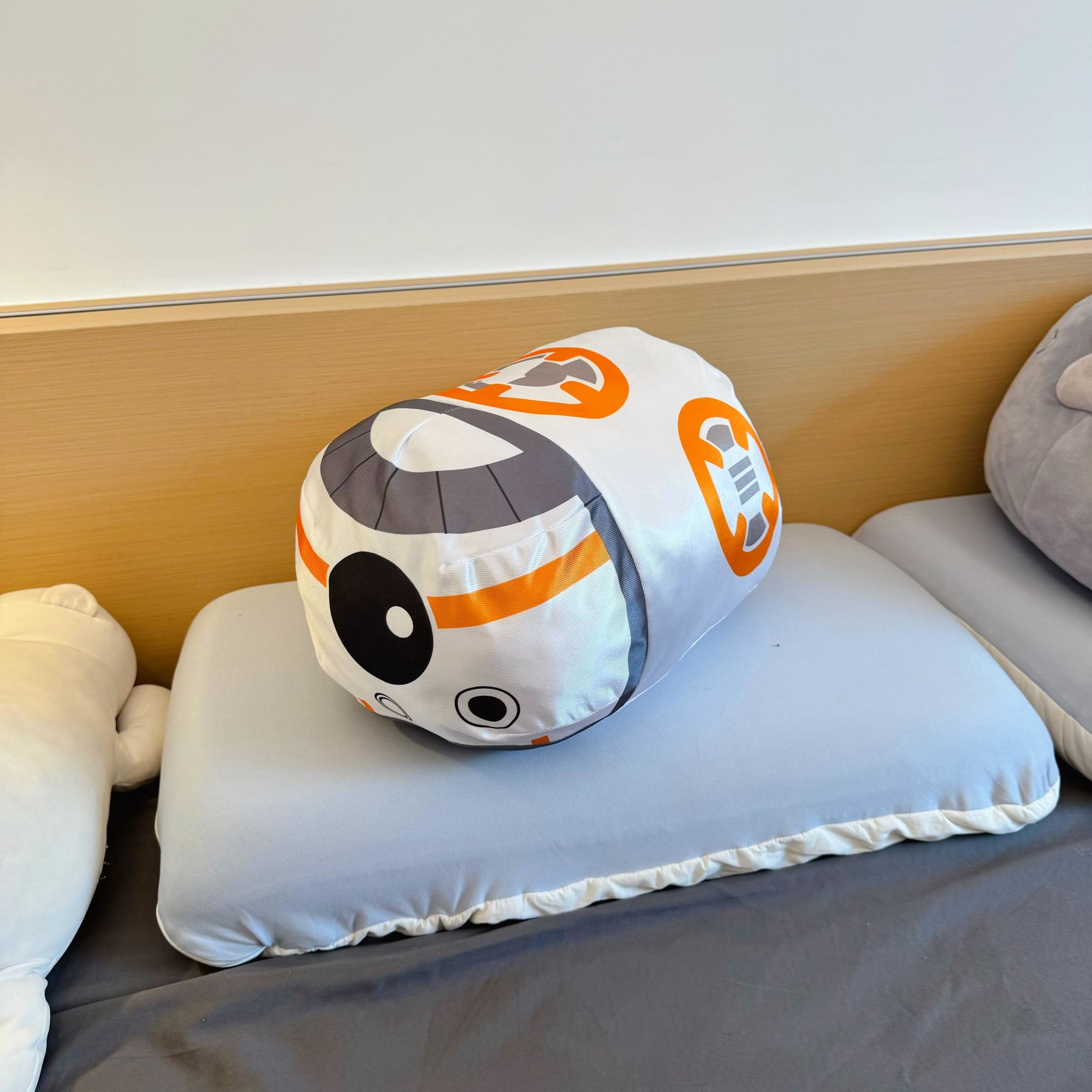 

Staring Wars Pillow Cartoon Robot BBBs Sofa Cushion Bed Headrest Sleeping Pillow For Living Room Comfort Home Decor Fans Gift