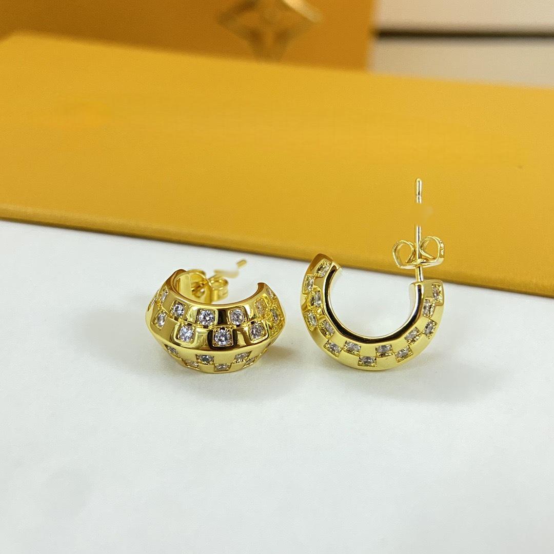 Diamond-Studded Rhombus Earrings: Fashionable, Versatile & Luxurious Women s Accessory золотой