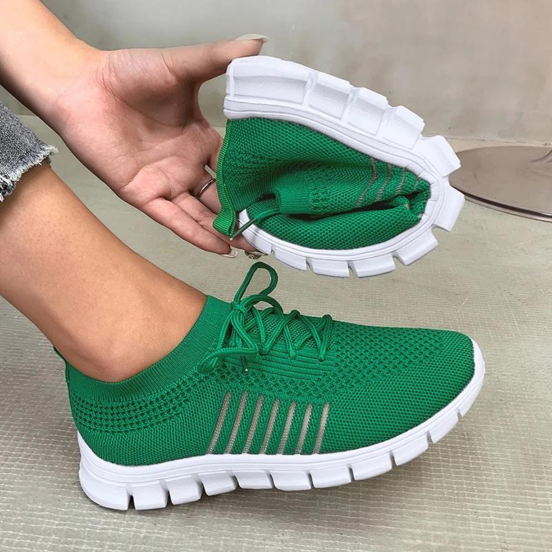 Fashion Green Soft Sole Knit Walking Shoes for Women 2025 Comfortable Breathable Mesh Sneakers Woman Plus Size Lightweight Casual Flats