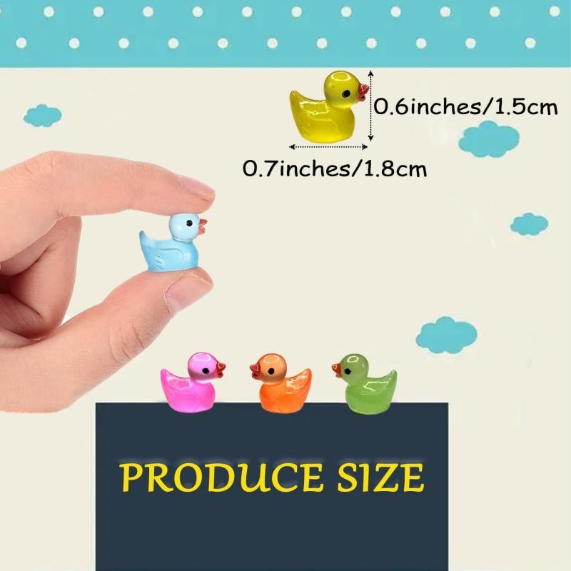 50/100PCS Luminous Mini Resin Ducks Tiny Glow In The Dark Duck Micro Garden Landscape Potted Plants Decoration Craft Gifts