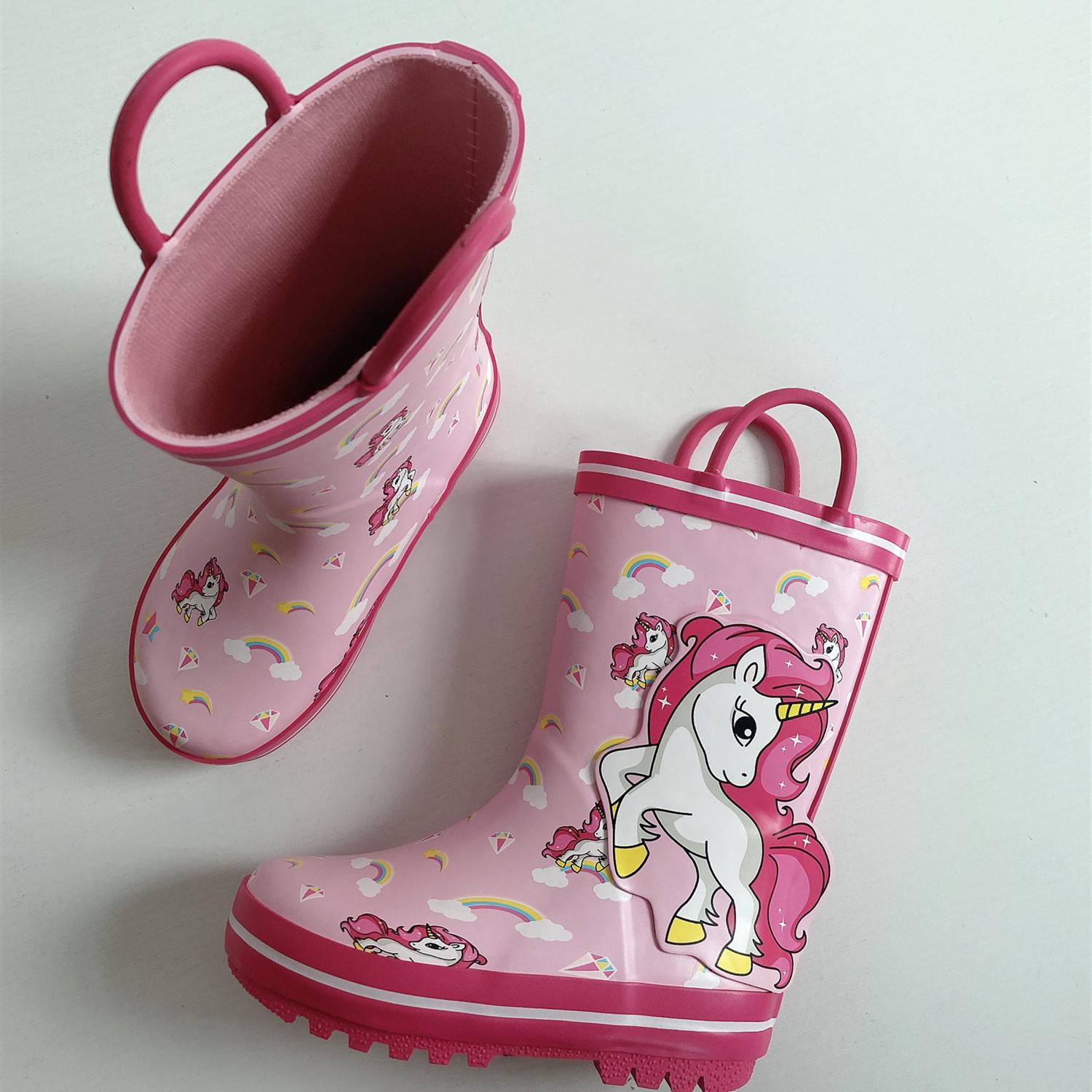 

Kids Astronaut Mid-Calf Non-Slip Rain Boots for All Seasons Size 33 (21.5cm inner length)