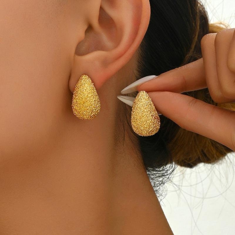 Vintage Matte Particles Water Drop Ear Cuff Earring for Women Simple Irregular Hollow Stud Earrings Jewelry for Party Gift