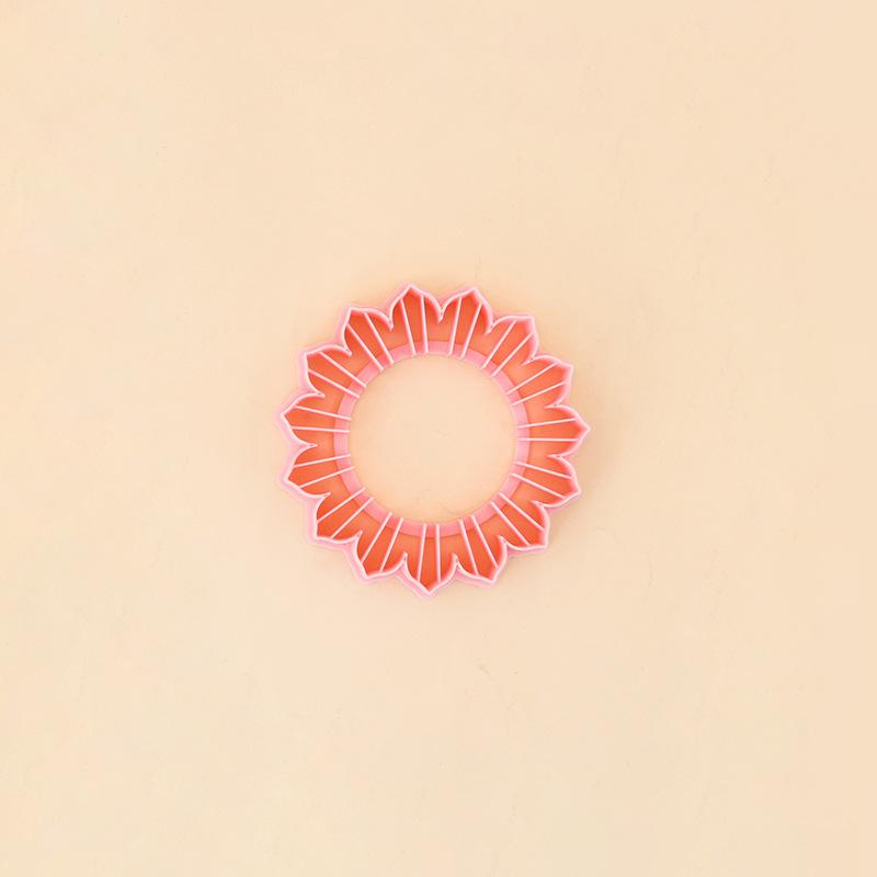 Pasta Cut Flower Mold Baking Mold Pastry Cutter Dough Cookie Press Cake Biscuit Stamp Moulds Kitchen Baking Tools