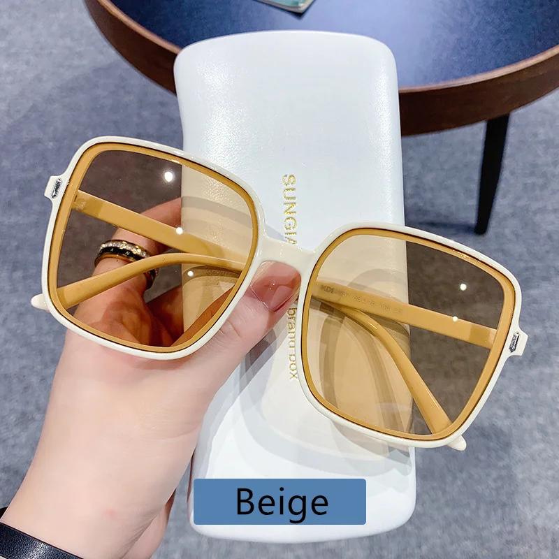 Square Sunglasses Woman Retro Vintage Gradient Sun Glasses Female Clear Lens Black White  Glasses Women