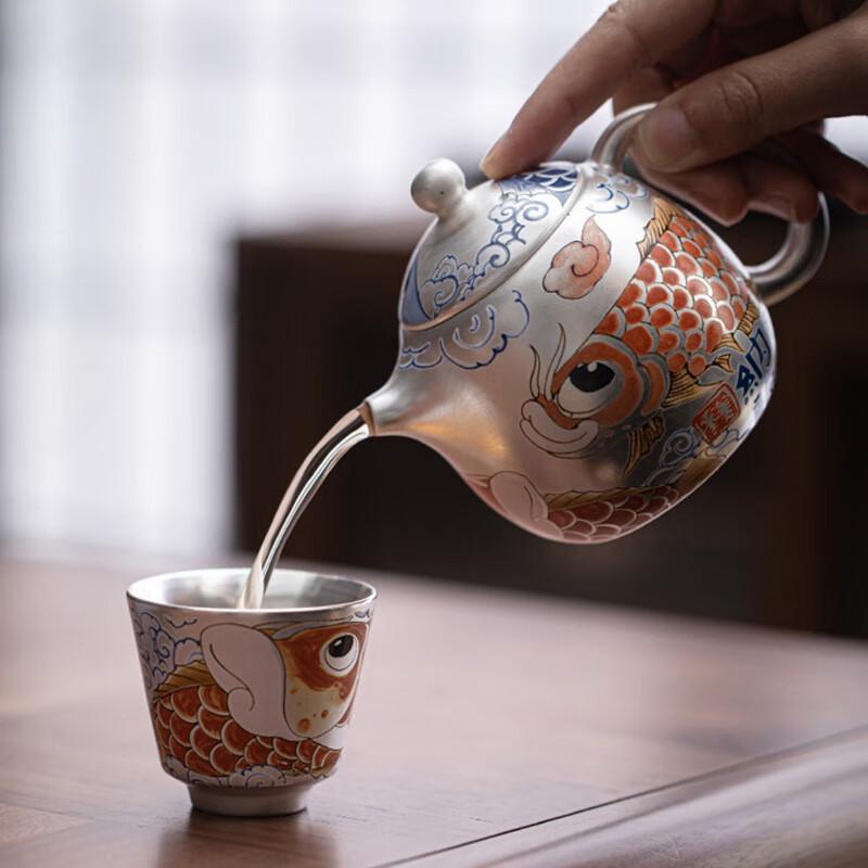 Cha Xun Auspicious Dragon Gilt Silver Teapot